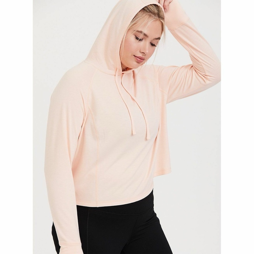 Torrid Raglan Light Peach Crop Active Hoodie Hooded Top Size: 3X